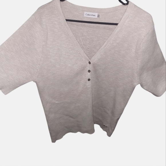 Calvin Klein Ribbed Short Sleeve Light Tan Sweater - Picture 1 of 5